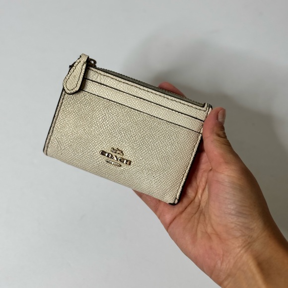 Coach Mini Skinny Wallet Card ID Case Chalk/Gold - Crossgrain Leather w/zipper - Picture 1 of 8